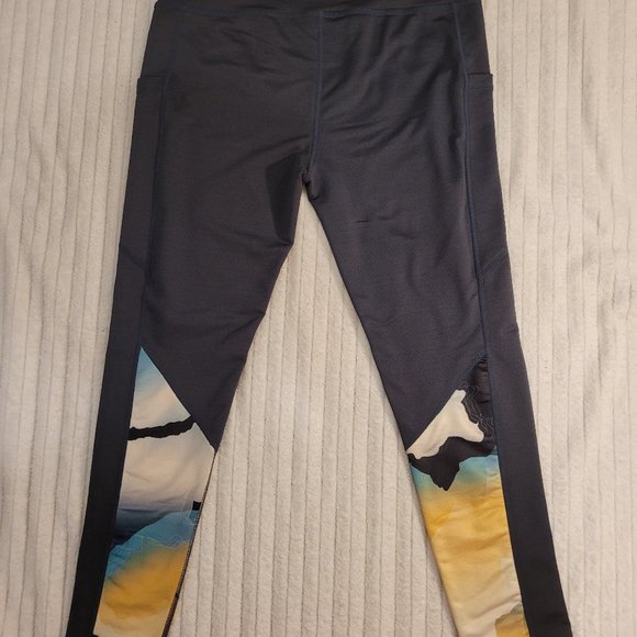 Nikita base layer - Picture 2 of 3